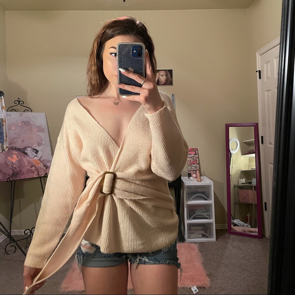 Light Pink Sweater with extended Belt